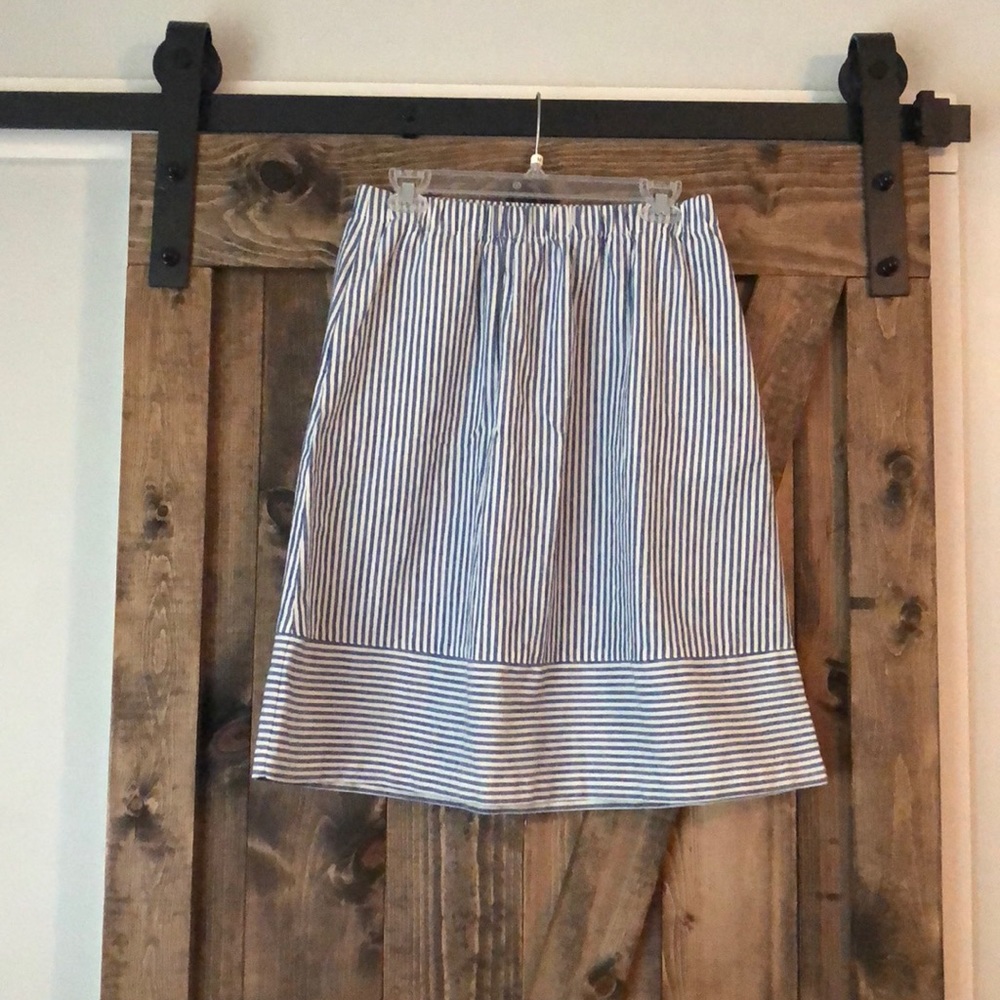 Seersucker skirt